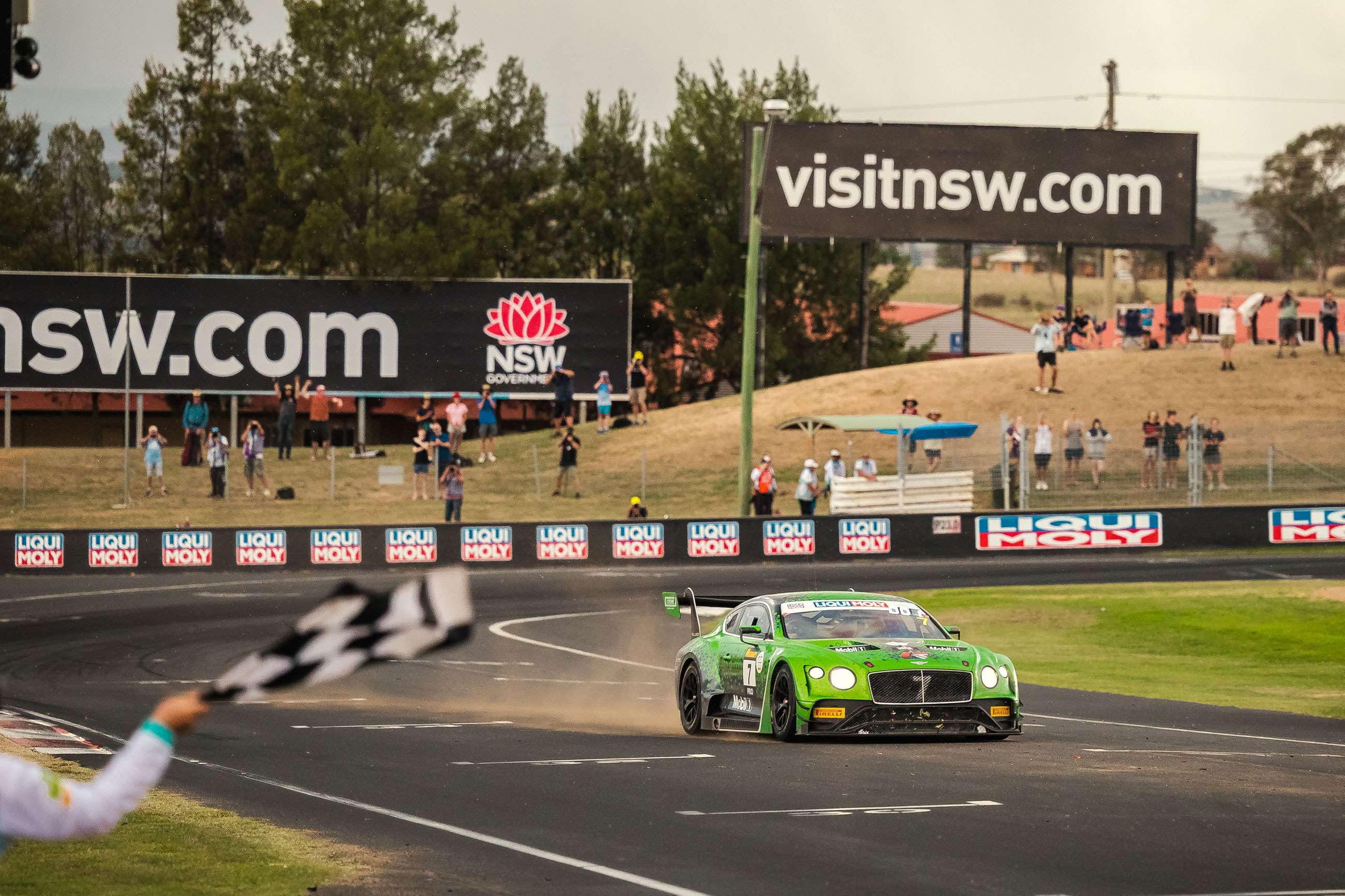 bathurst-12-hour-2020-bentley-wins-goodwood-03022020.jpg