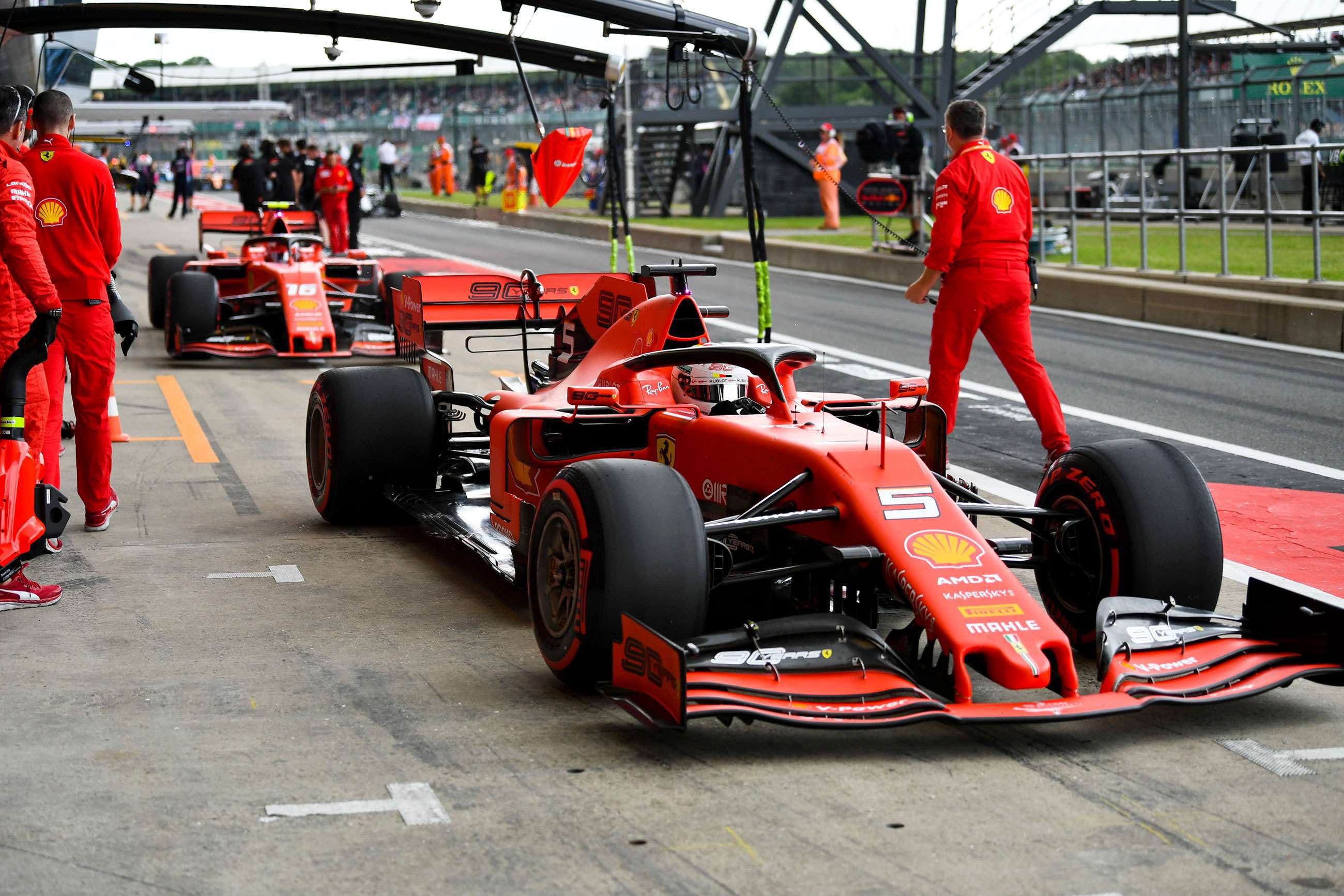 f1-2020-silverstone-preview-sebastian-vettel-charles-leclerc-f1-19-mark-sutton-mi-goodwood-27052020.jpg