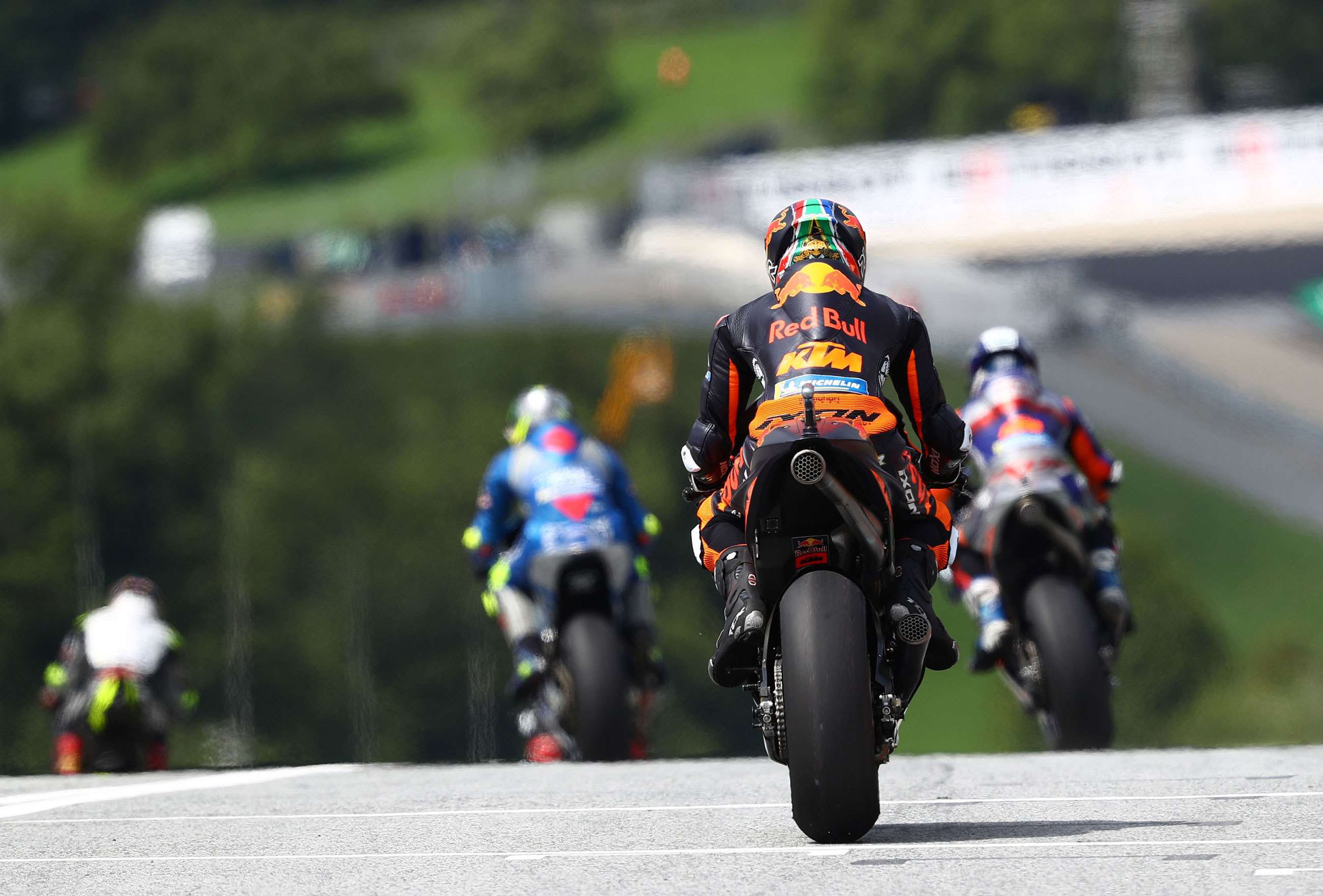 motogp-2020-austria-brad-binder-ktm-gold-and-goose-mi-goodwood-09092020.jpg