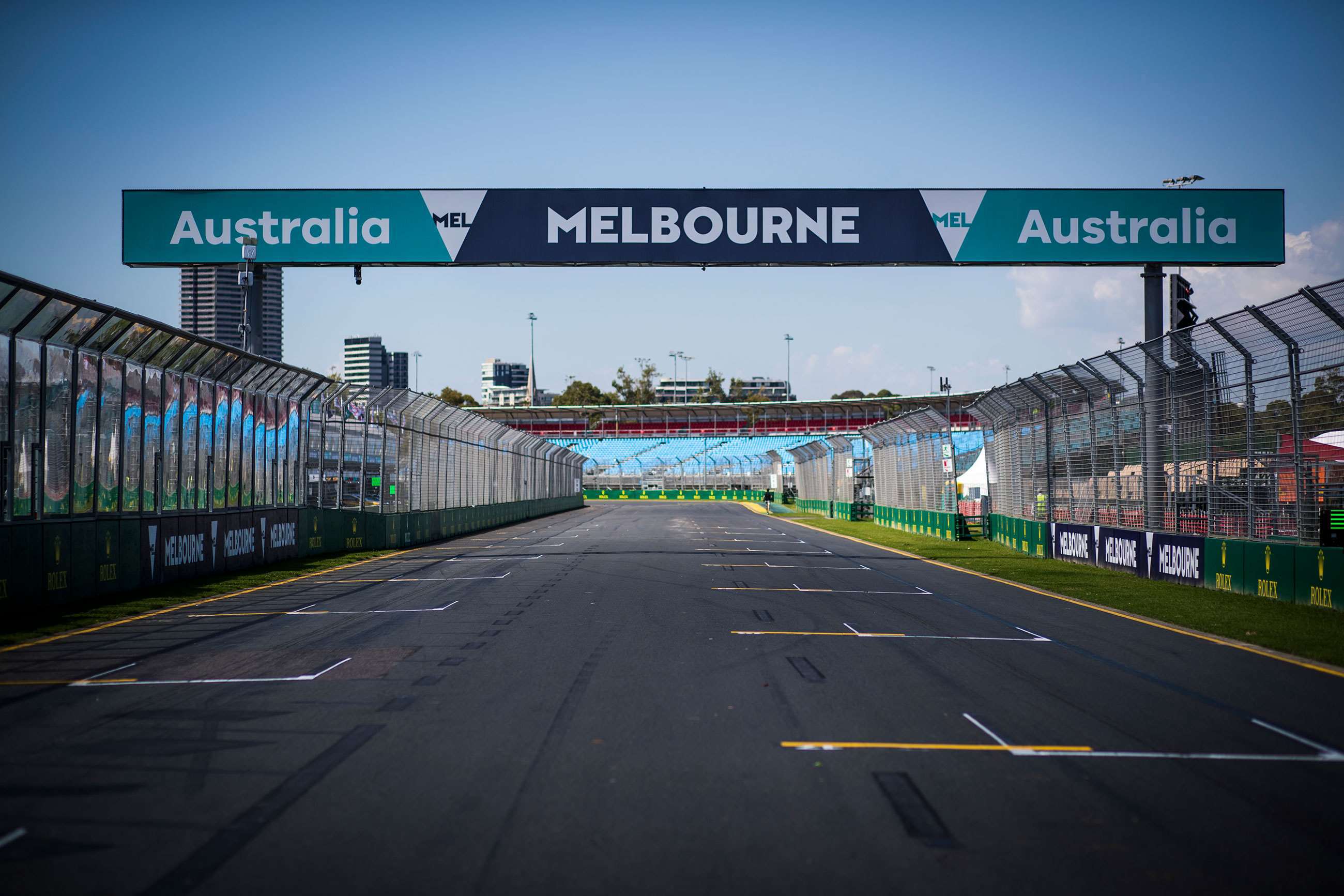 f1-2021-australian-gp-cancelled-sam-bloxham-mi-goodwood-04012021.jpg