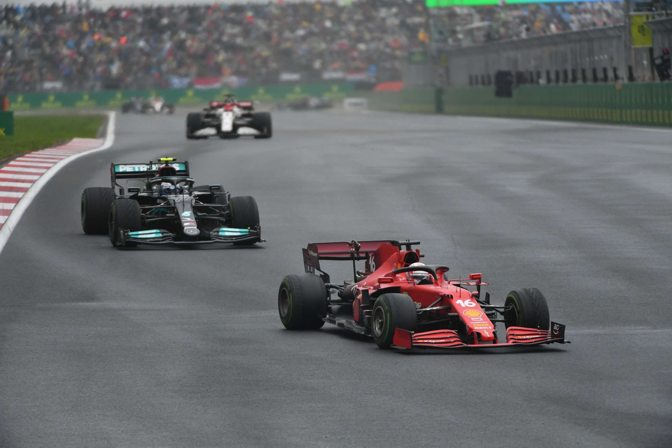 f1-2021-turkey-charles-leclerc-ferrari-sf21-valtteri-bottas-mercedes-amg-w12-mark-sutton-mi-goodwood-11102021.jpg