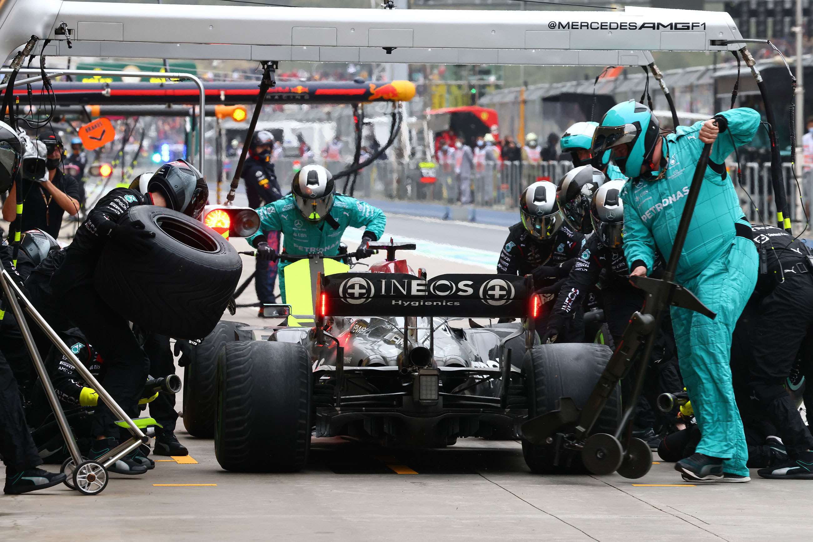 f1-2021-turkey-lewis-hamilton-mercedes-amg-w12-steve-etherington-mi-goodwood-11102021.jpg