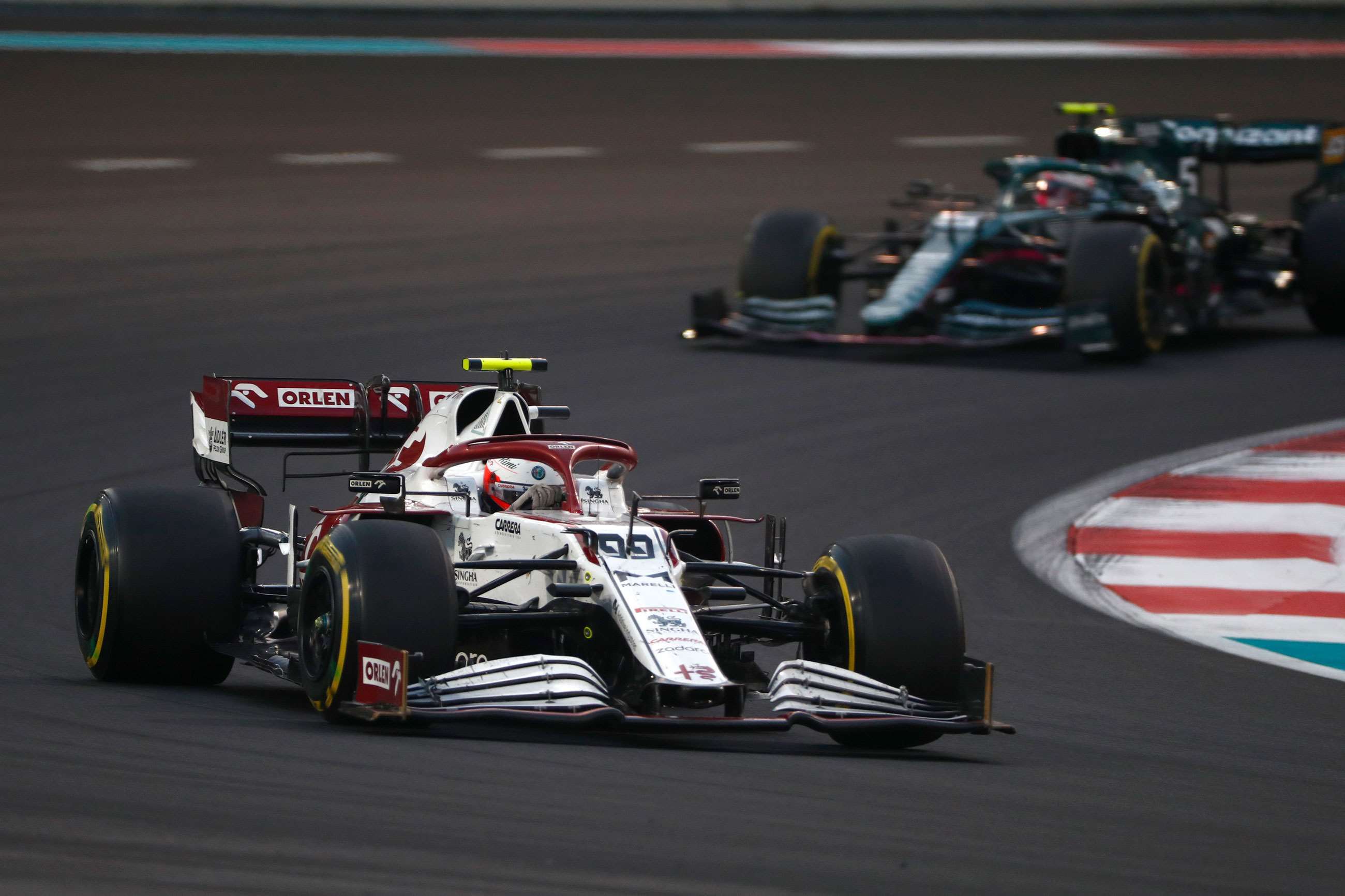 f1-2021-abu-dhabi-antonio-giovinazzi-alfa-romeo-sauber-c41-sam-bloxham-mi-13122021.jpg