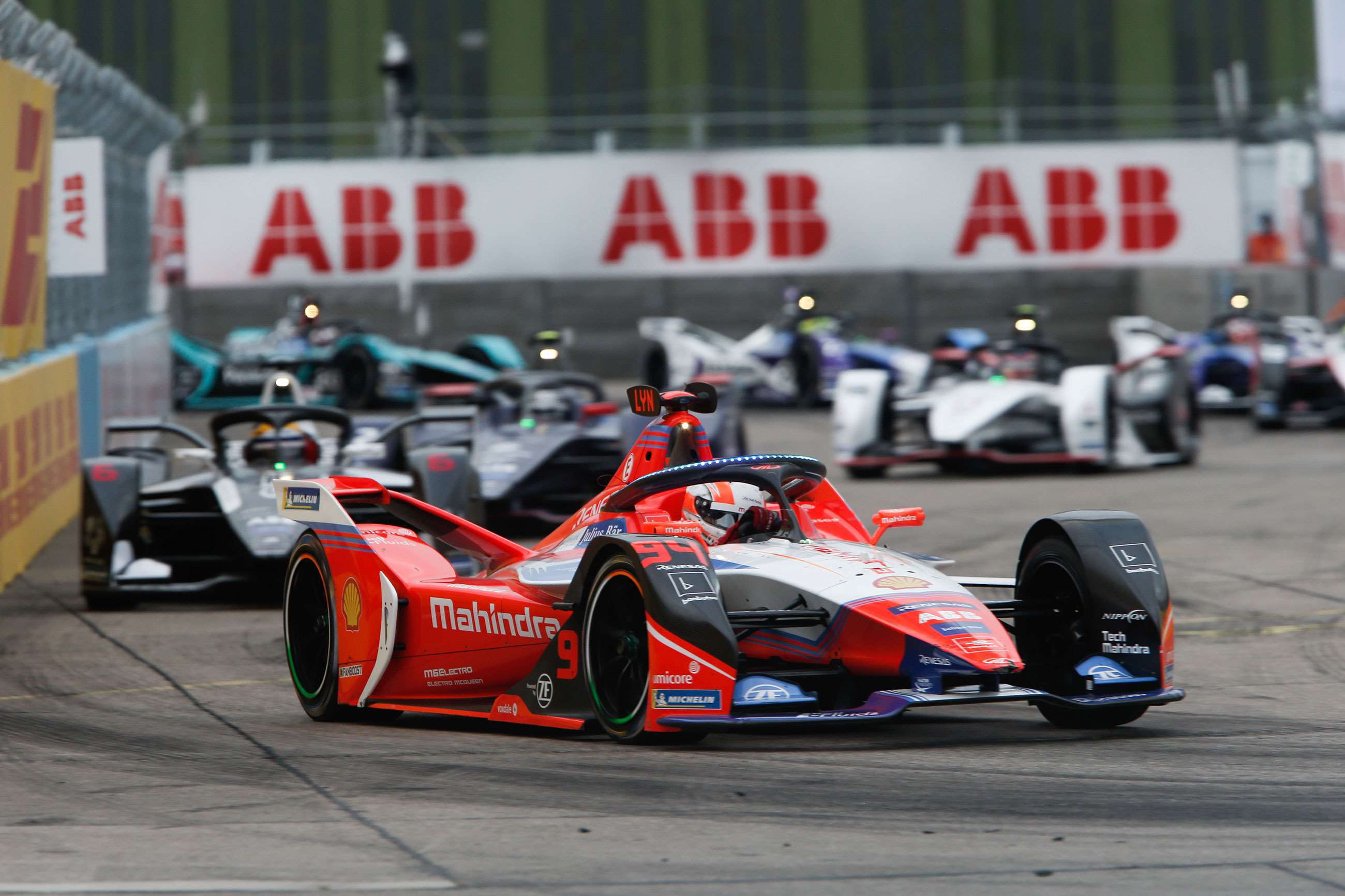 formula-e-2021-season-preview-berlin-alex-lynn-mahindra-sam-bloxham-mi-goodwood-22022021.jpg