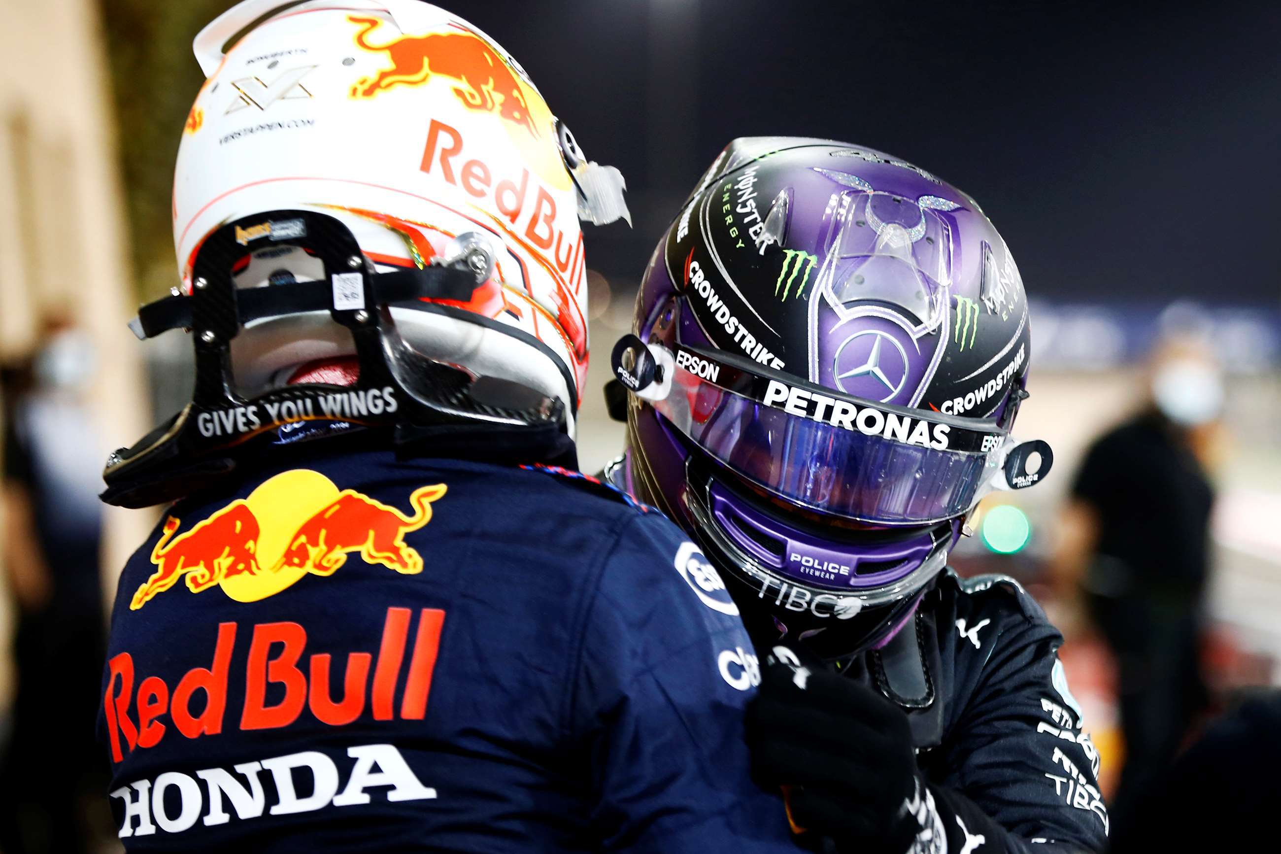 f1-2021-bahrain-grand-prix-hamilton-verstappen-hug.jpg