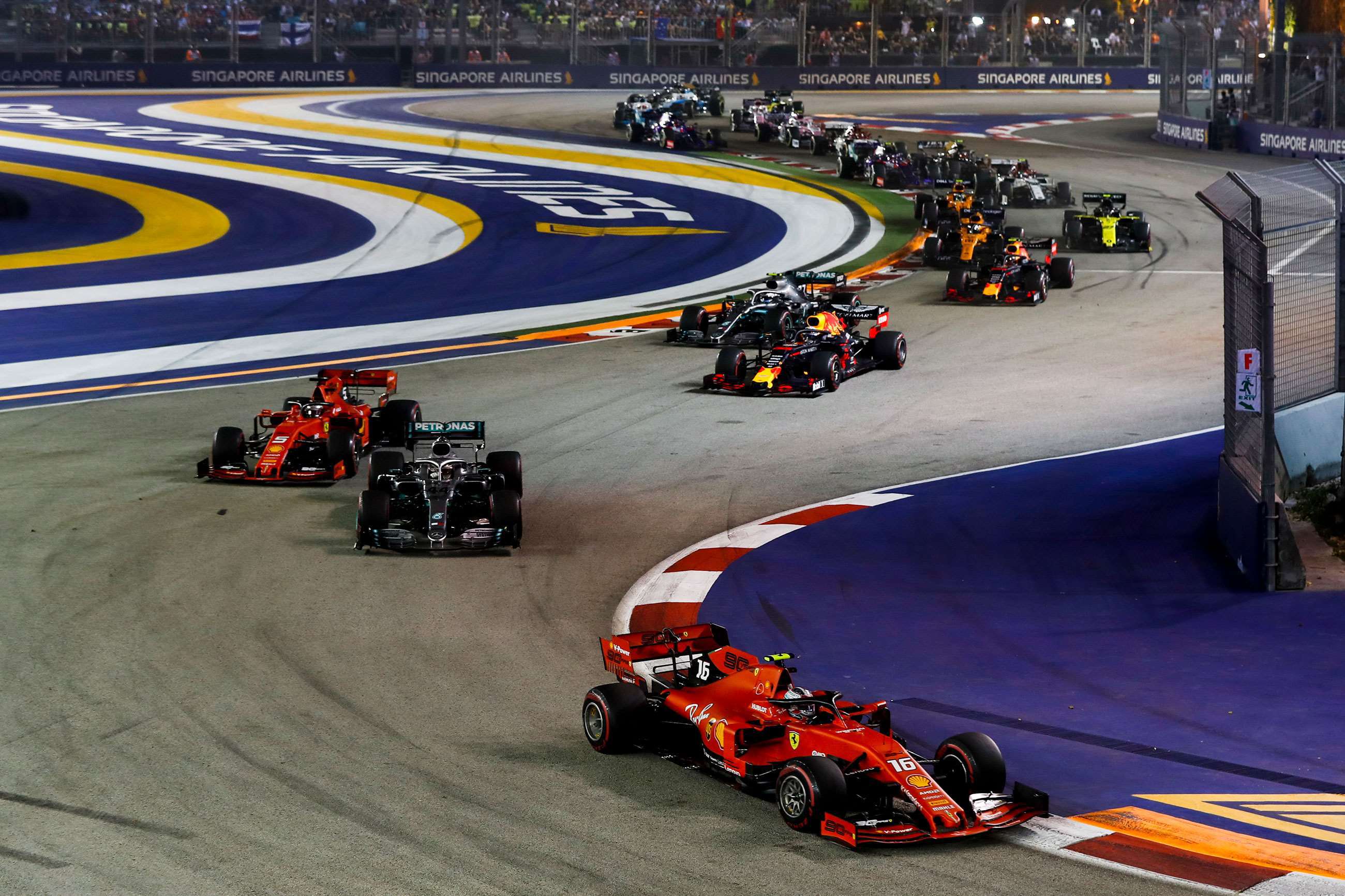 f1-2019-singapore-gp-start-leclerc-hamilton-vettel-bottas-glenn-dunbar-mi-goodwood-04062021.jpg