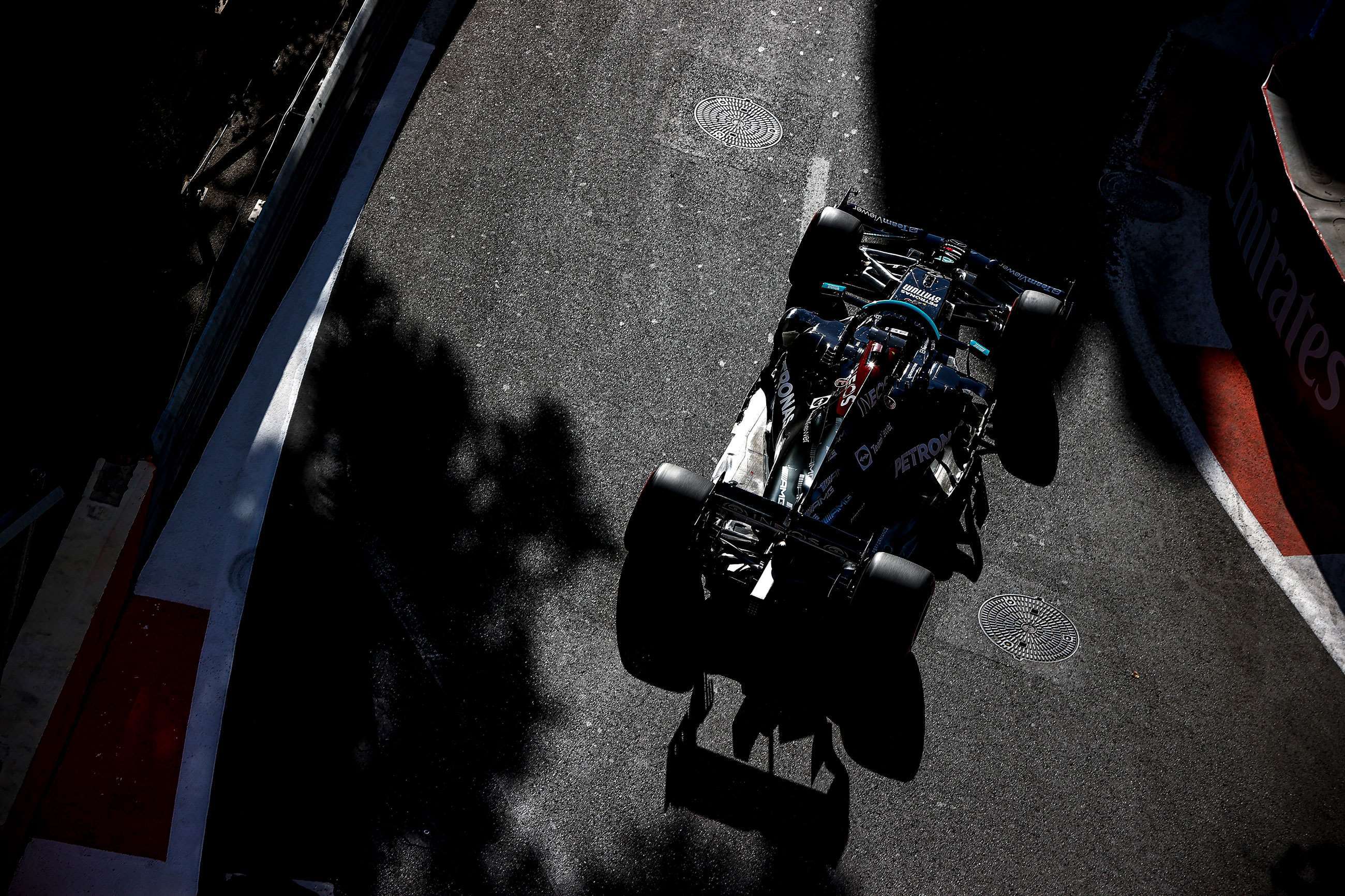 f1-2021-baku-lewis-hamilton-andy-hone-mi-goodwood-09062021.jpg