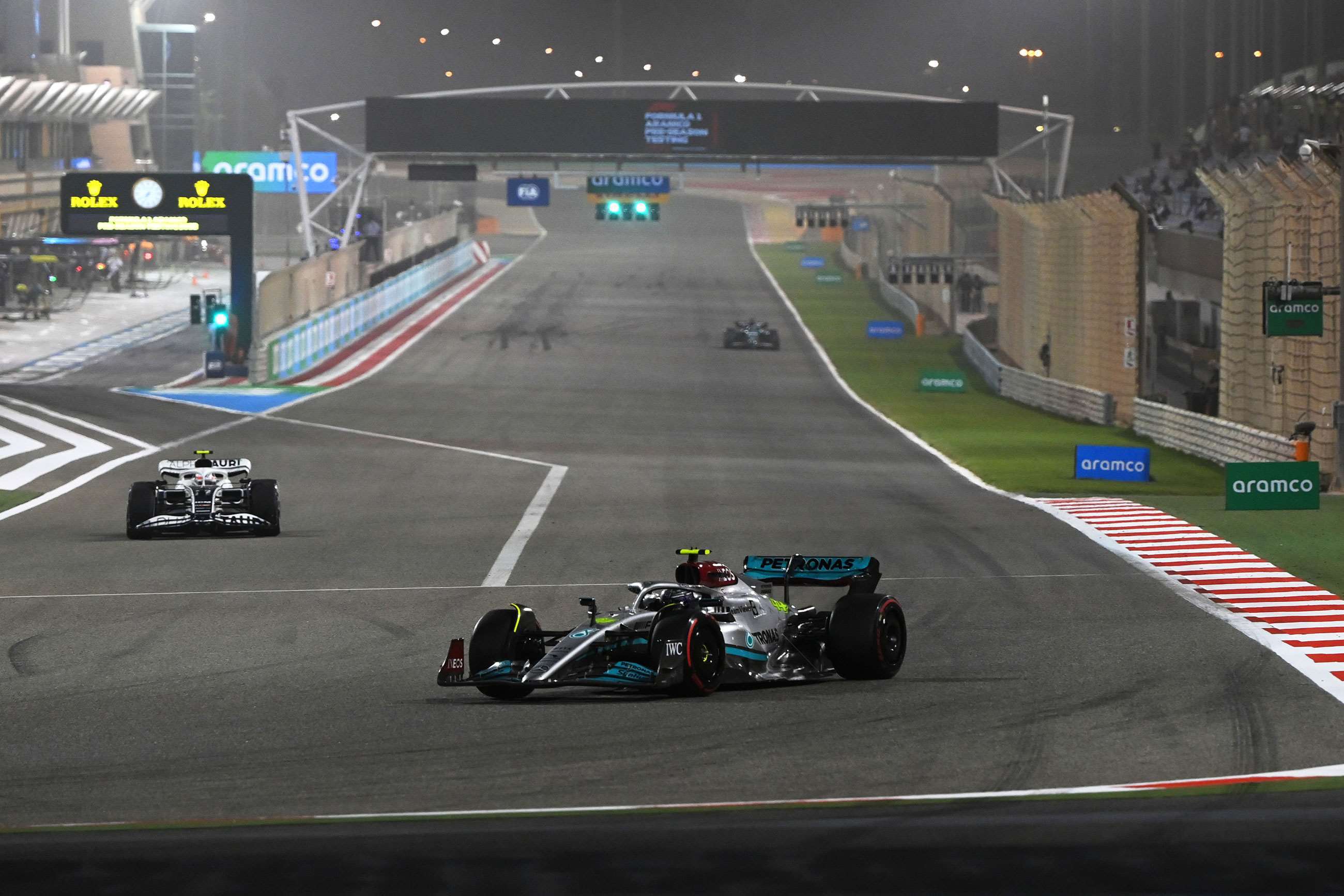 f1-2022-mercedes-w13-lewis-hamilton-bahrain-22-mark-sutton-mi-18032022.jpg