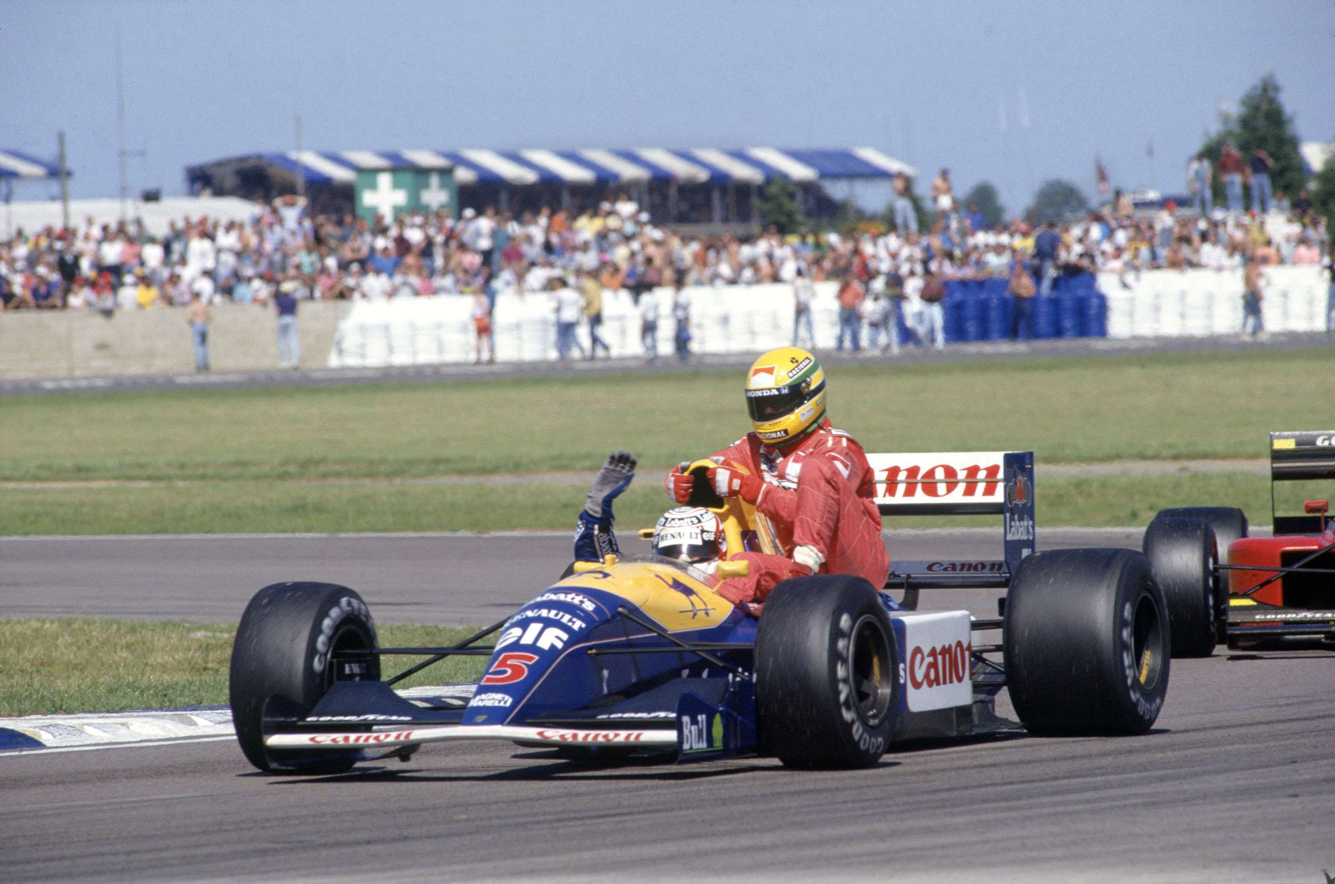 f1-1991-silverstone-williams-fw14-nigel-mansell-ayrton-senna-taxi-lat-mi-150320222.jpg