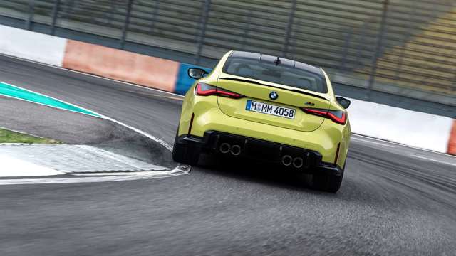 bmw-m4-cometition-review-03122107.jpg