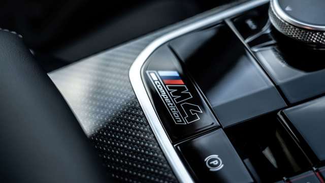 bmw-m4-competition-interior-badge-goodwood-09032021.jpg