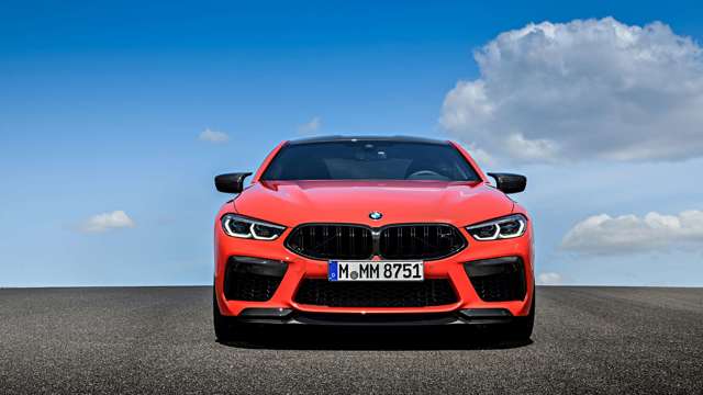 bmw-m8-review-goodwood-test-02.jpg