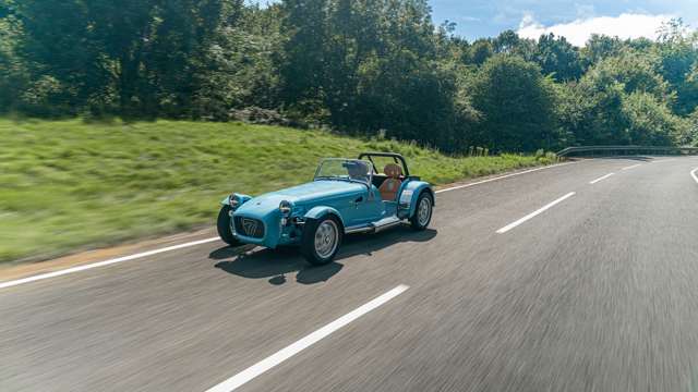 caterham-170s-review-07122111.jpg