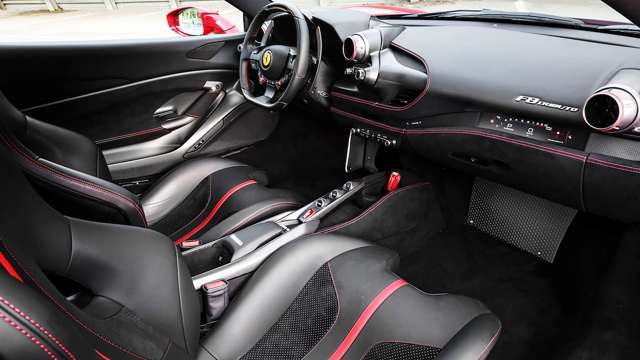 ferrari-f8-tributo-interior-goodwood-03092019.jpg