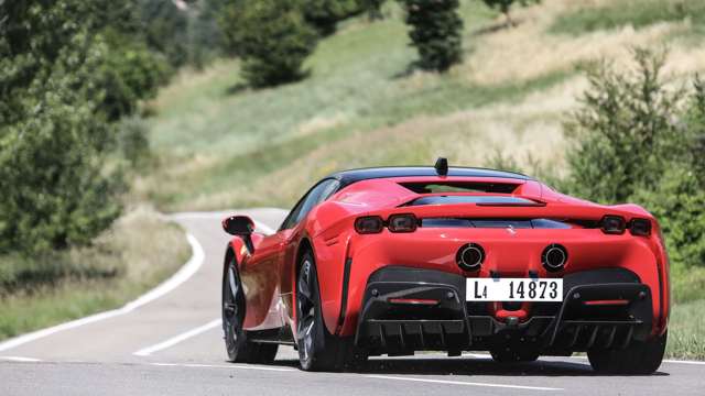 ferrari-sf90-stradale-review-goodwood-24072020.jpg