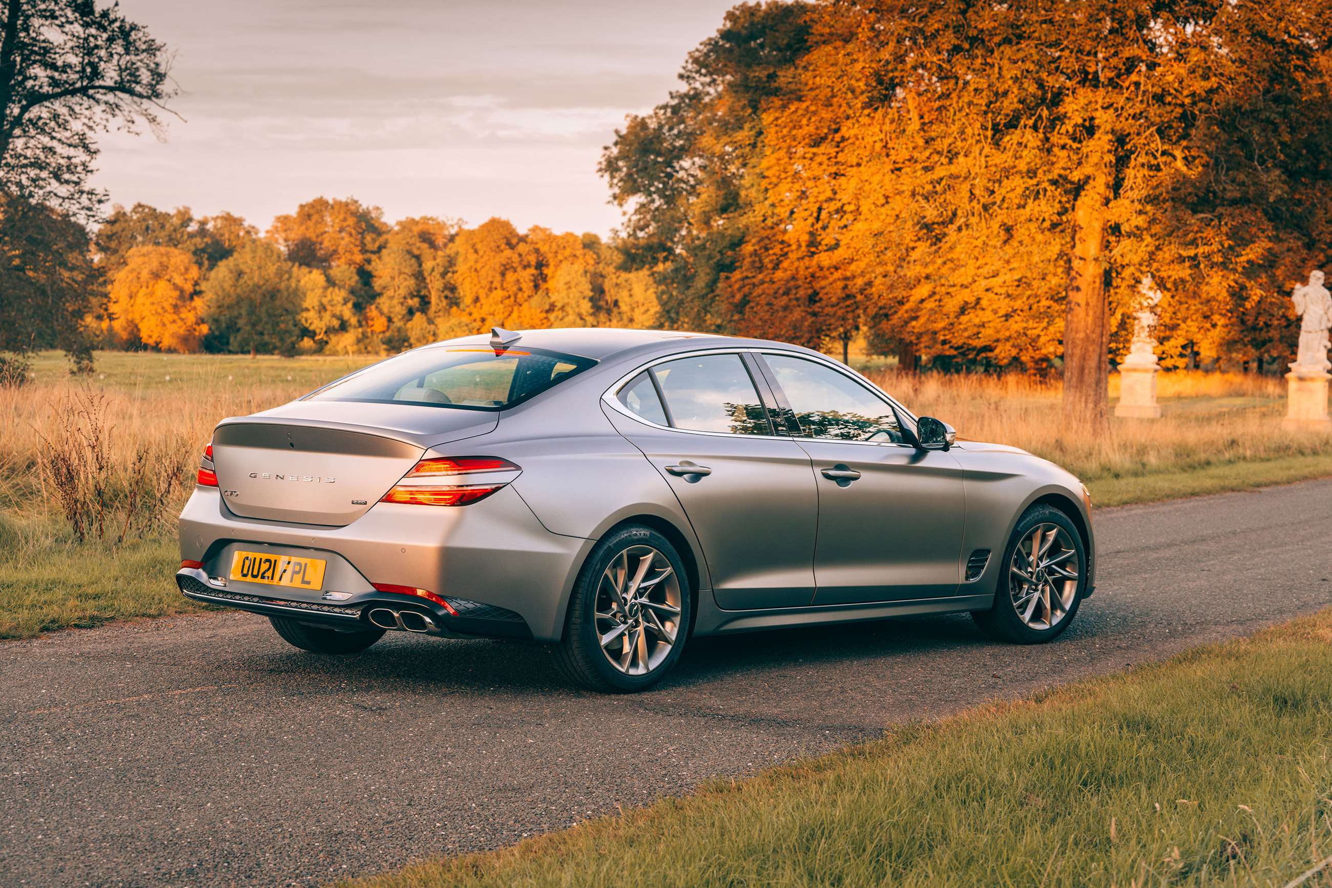 genesis-g70-review-goodwood-28092137.jpg