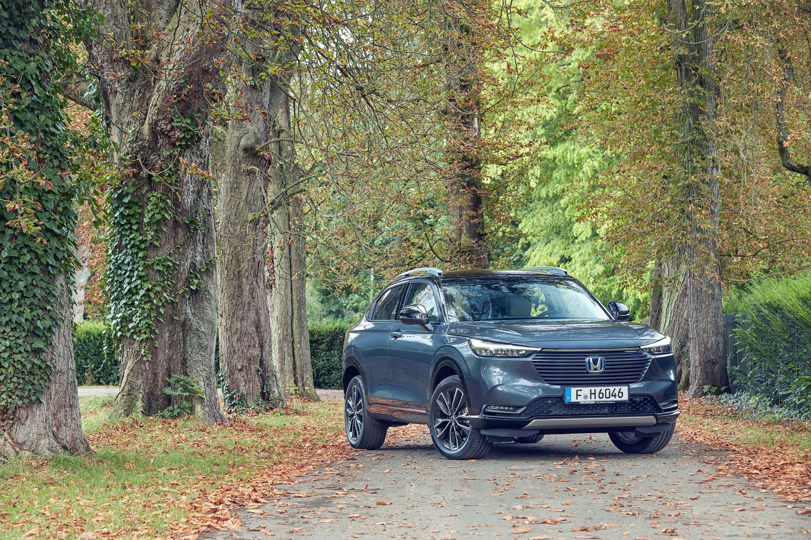 honda-hr-v-hybrid-review-goodwood-11102113.jpg