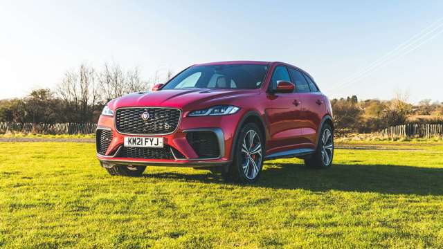 jaguar-f-pace-svr-review-11032212.jpg