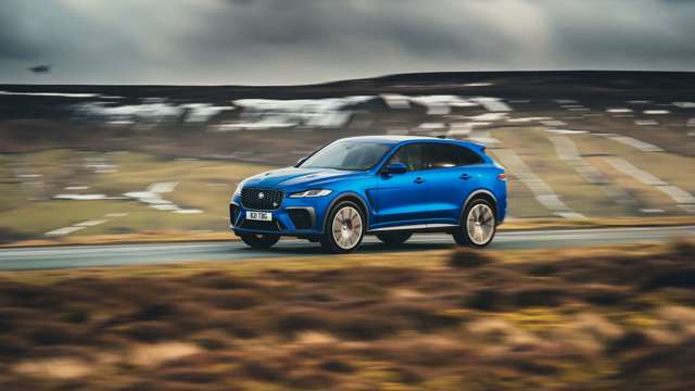 jaguar-f-pace-svr-202106.jpg