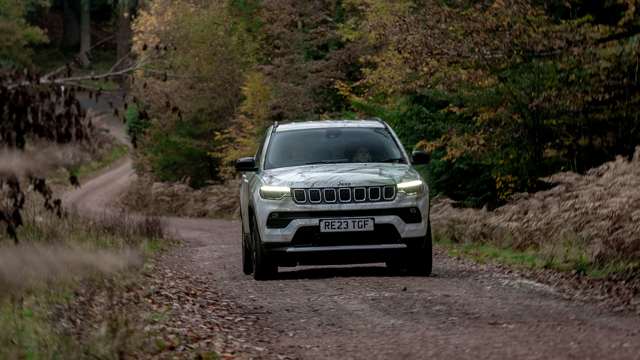 jeep-compass-review-goodwood-test-2.jpg