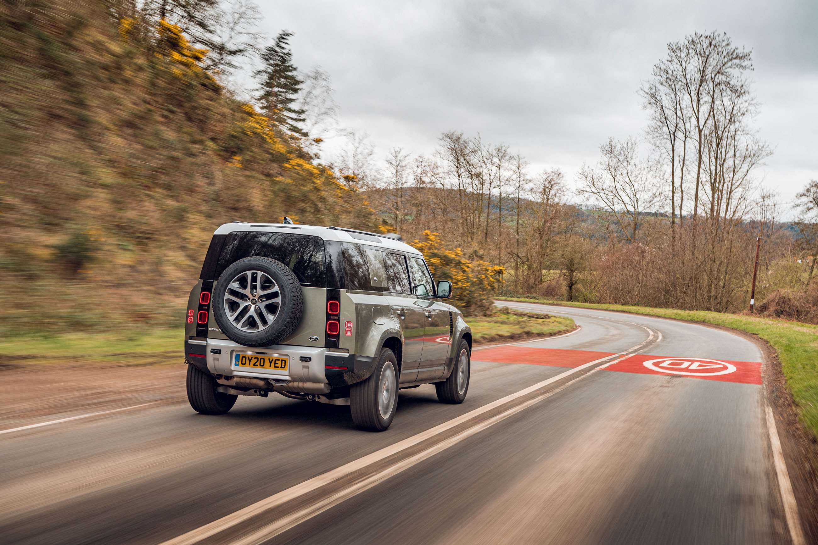 2020-land-rover-defender-review-goodwood-27032020.jpg