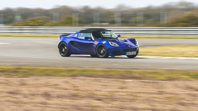 lotus-elise-240-final-edition-track-review-joe-harding-goodwood-13052021.jpg