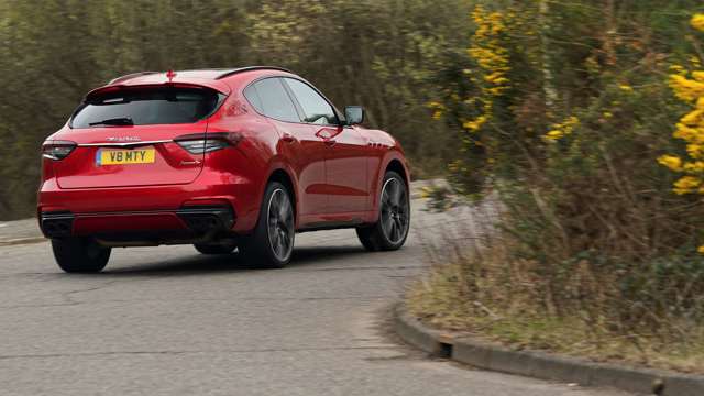 maserati-levante-trofeo-review-goodwood-08062141.jpg