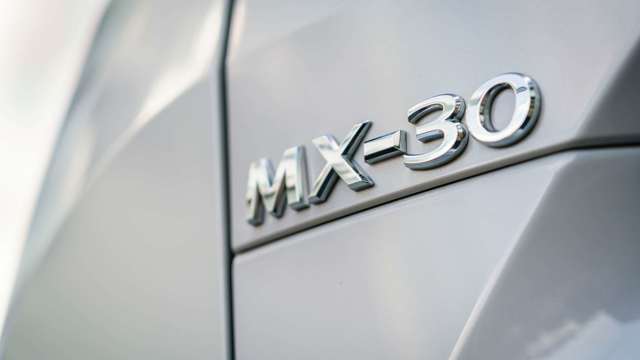 mazda-mx-30-badge-goodwood-18032021.jpg