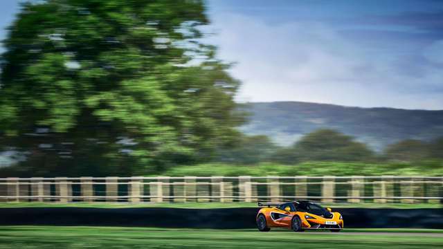 mclaren-620r-review-goodwood-motor-circuit-02092020.jpg