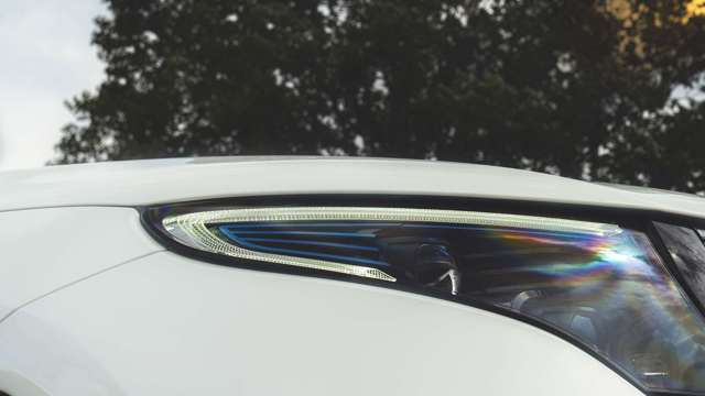 mercedes-eqc-lights-goodwood-08032021.jpg