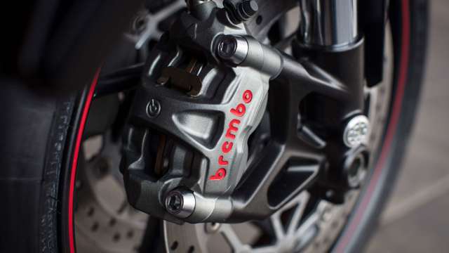 triumph-street-triple-rs-brembo-brakes-goodwood-25022021.jpg