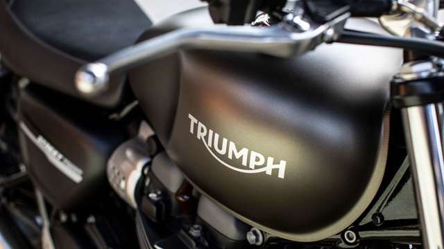 triumph-street-twin-price-goodwood-11082020.jpg