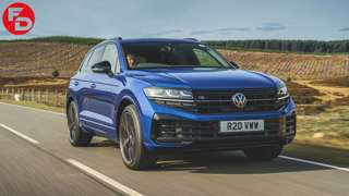 volkswagen-touareg-r-review-2023-goodwood-main.jpg