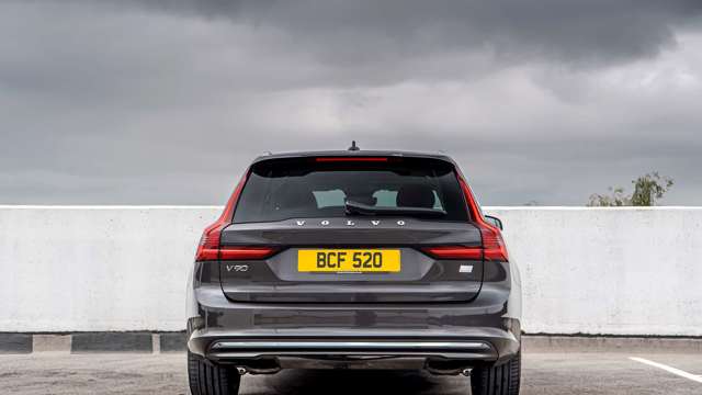 volvo-v90-recharge-review-goodwood-test-29.jpg