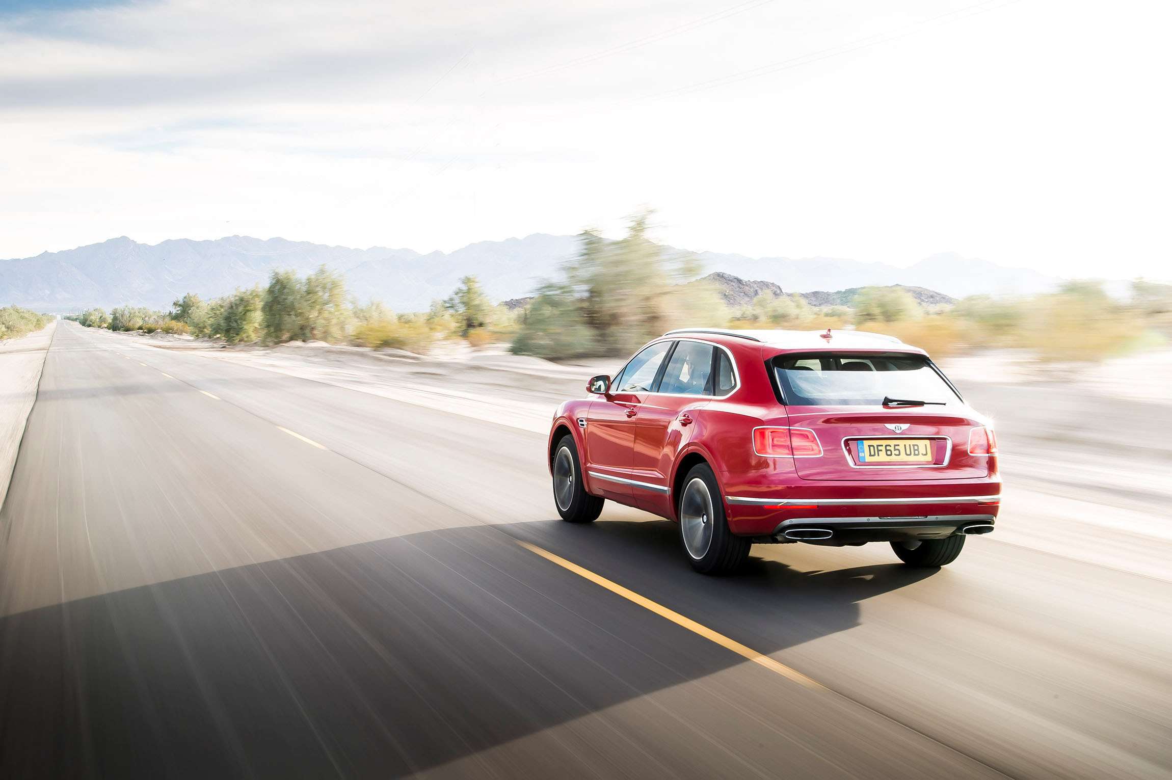 bentley_bentayga_diesel_20091601.jpg