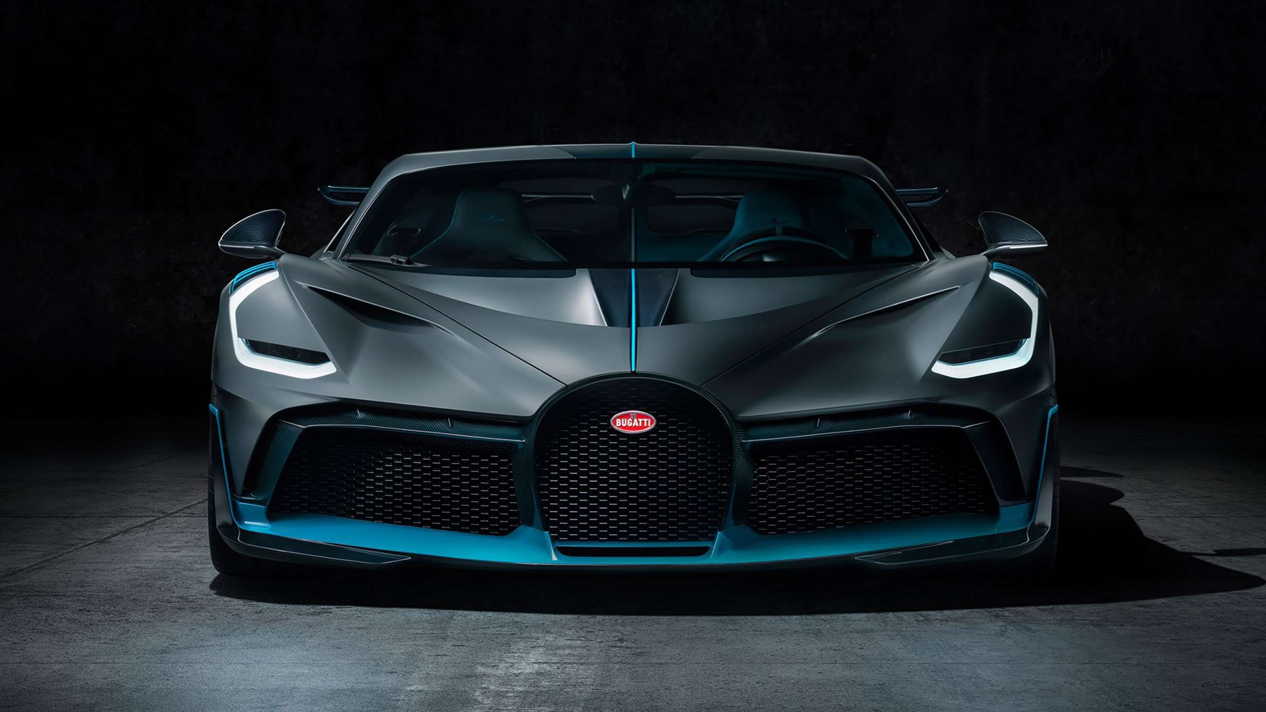 bugatti_divo_28081824.jpg