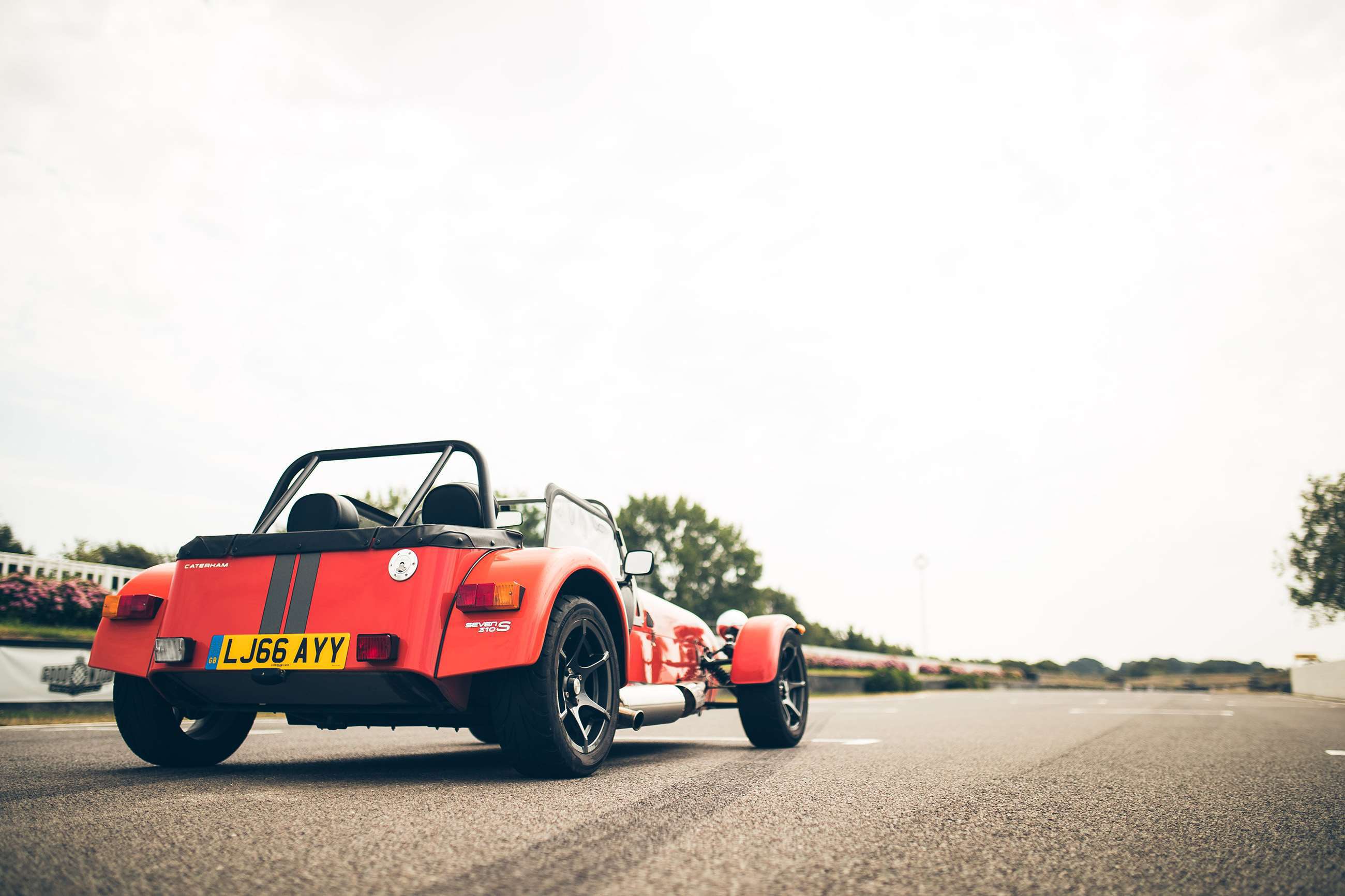 caterham_310_s_31071855.jpg