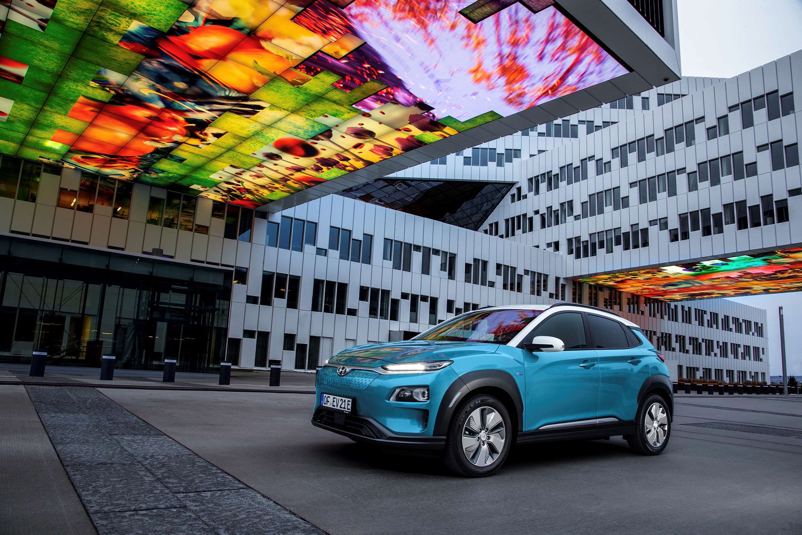 hyundai_kona_electric_27071820.jpg