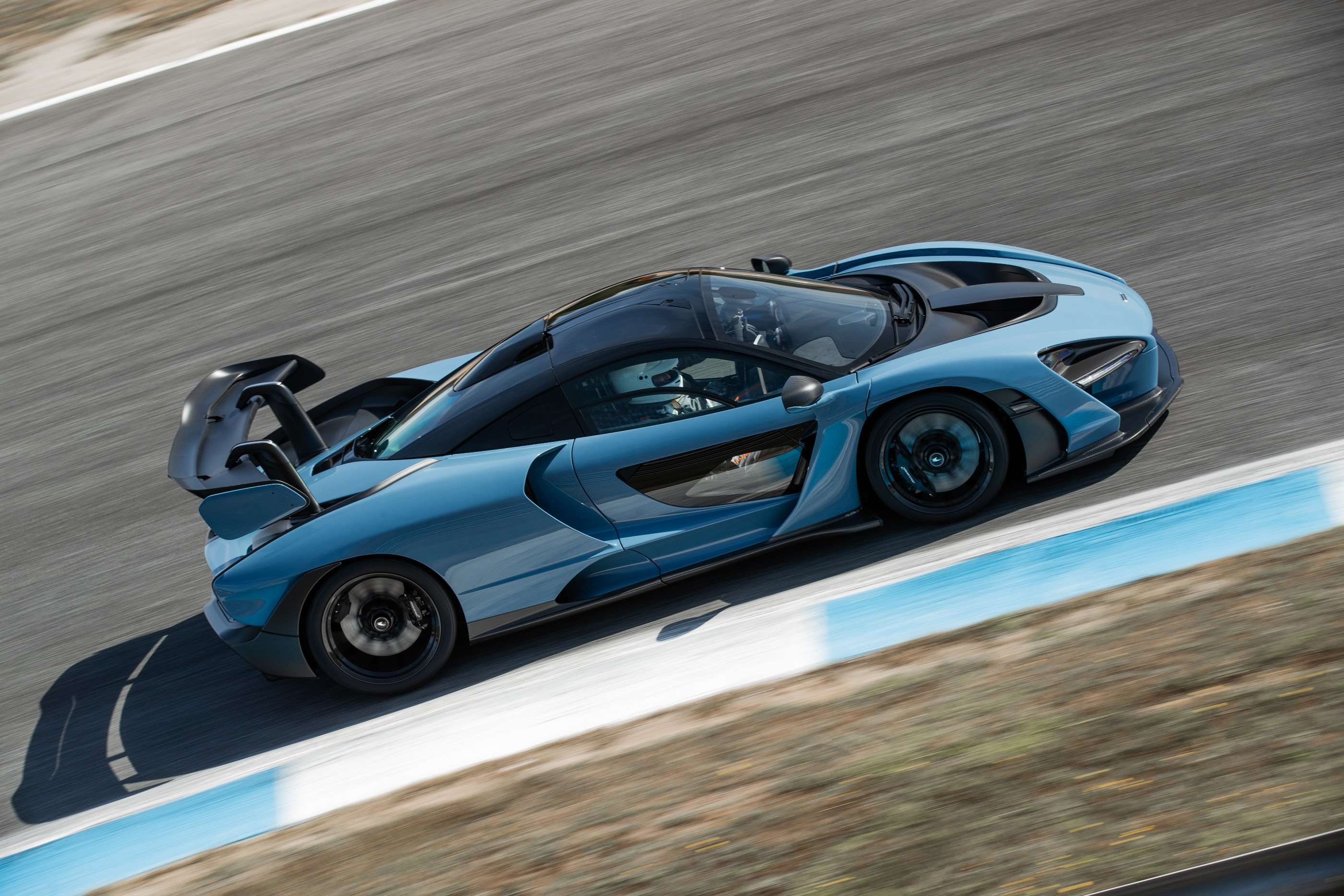 mclaren-senna-globaltestdrive-0218.jpg