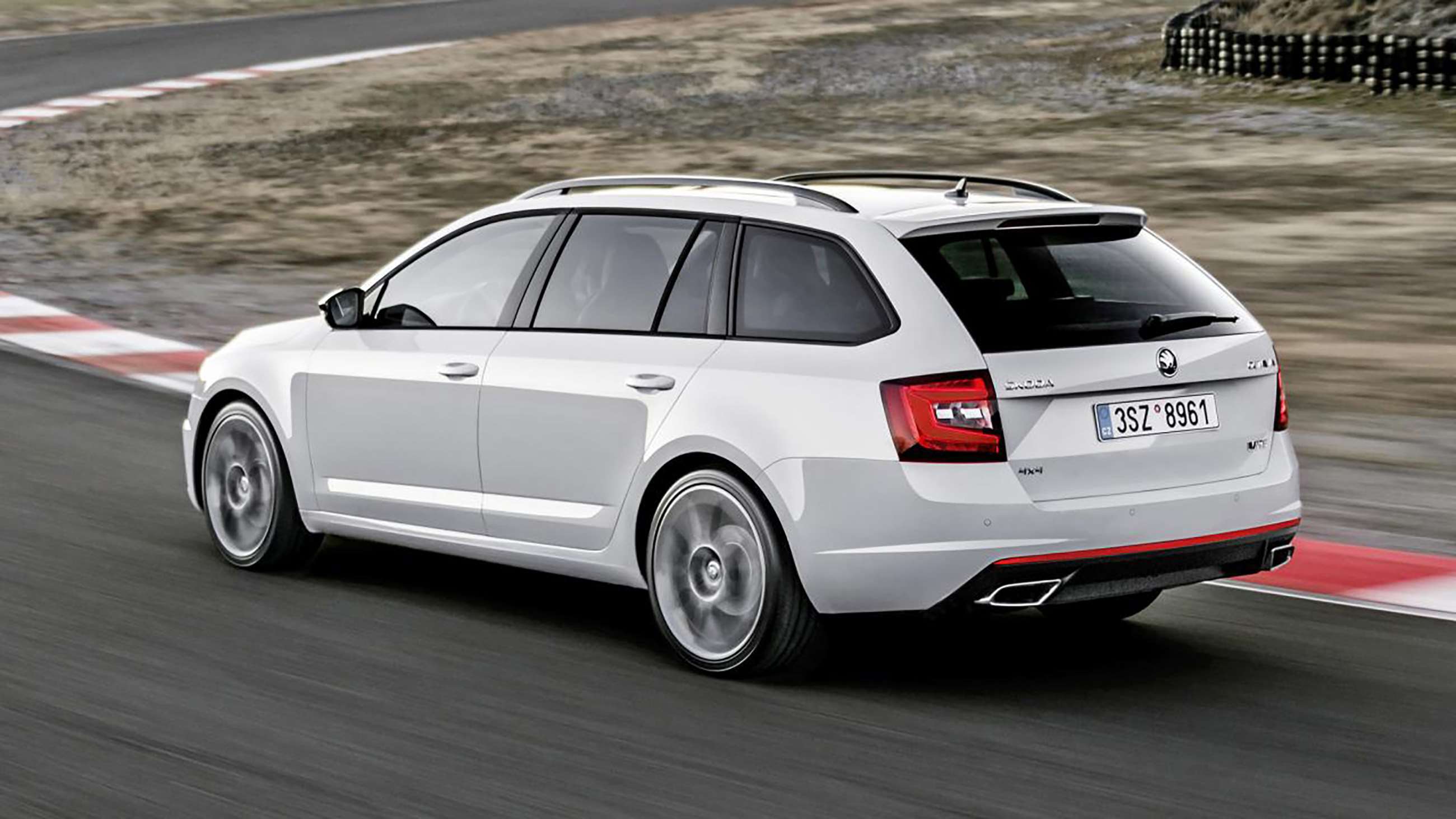 skoda_octavia_estate_16102018.jpg