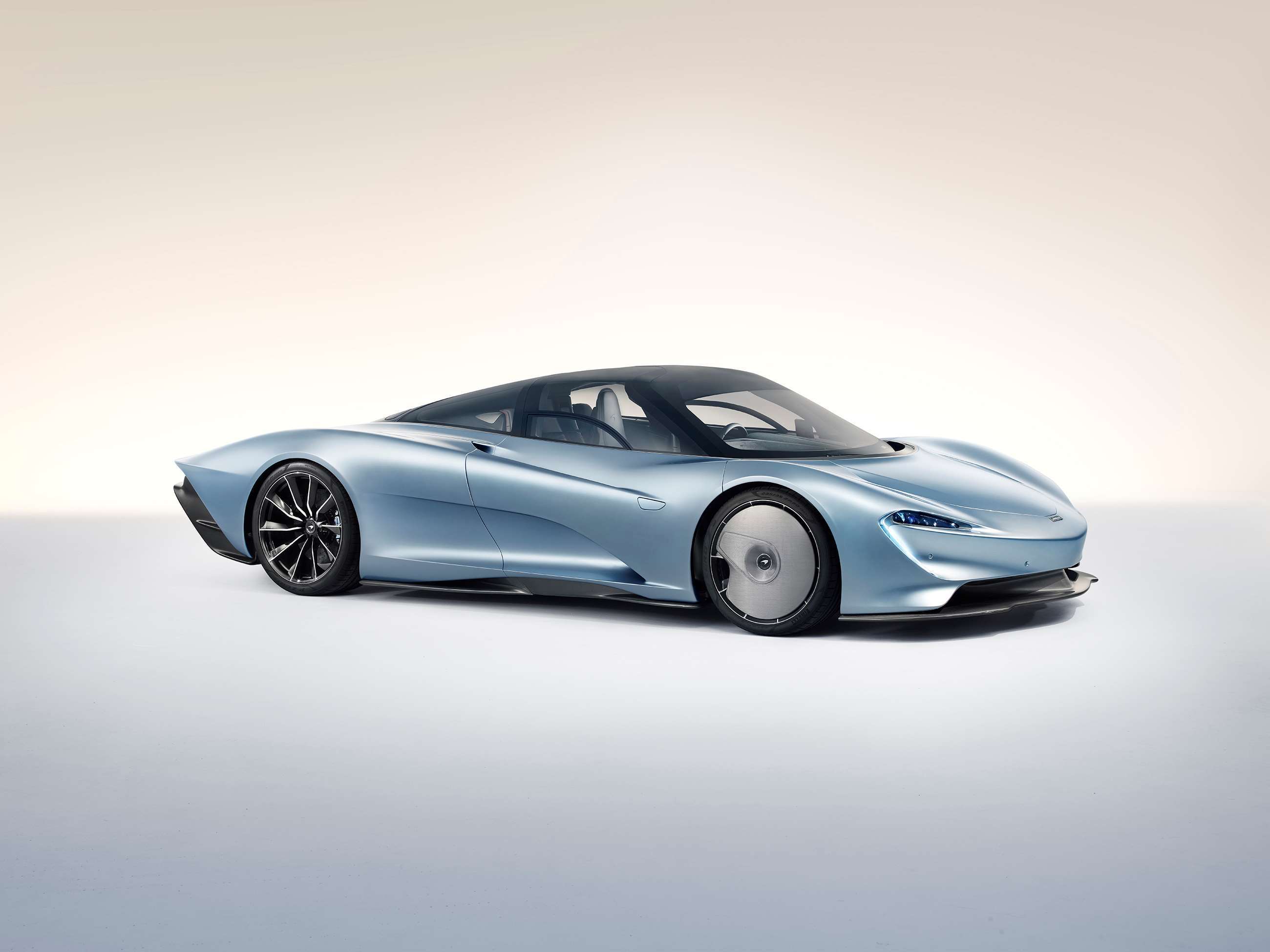 mclaren_speedtail_26101807.jpg