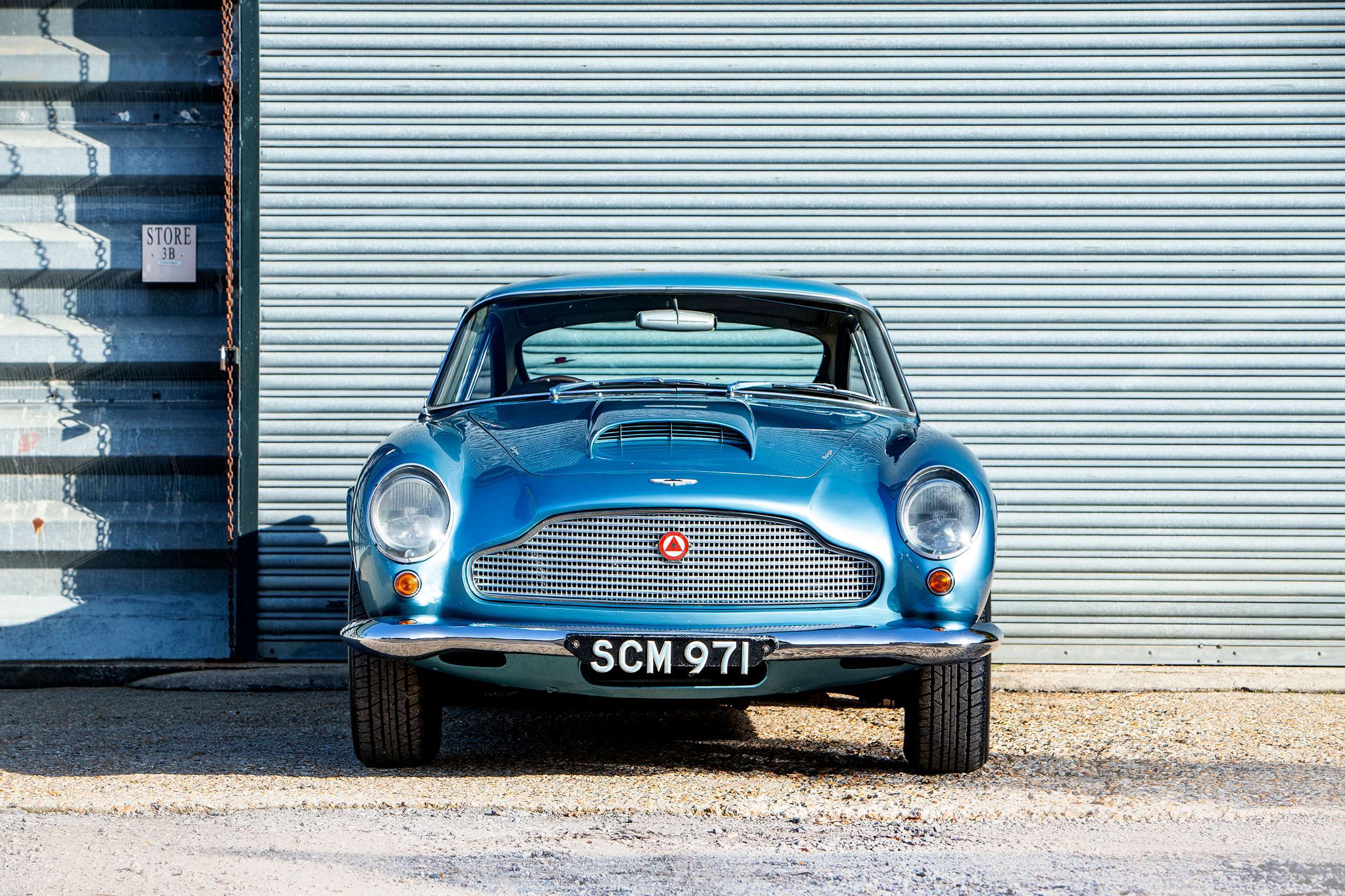 bonhams-most-expensive-cars-sold-2019-6-aston-martin-db4gt-lightweight-phil-scragg-goodwood-12122019.jpg