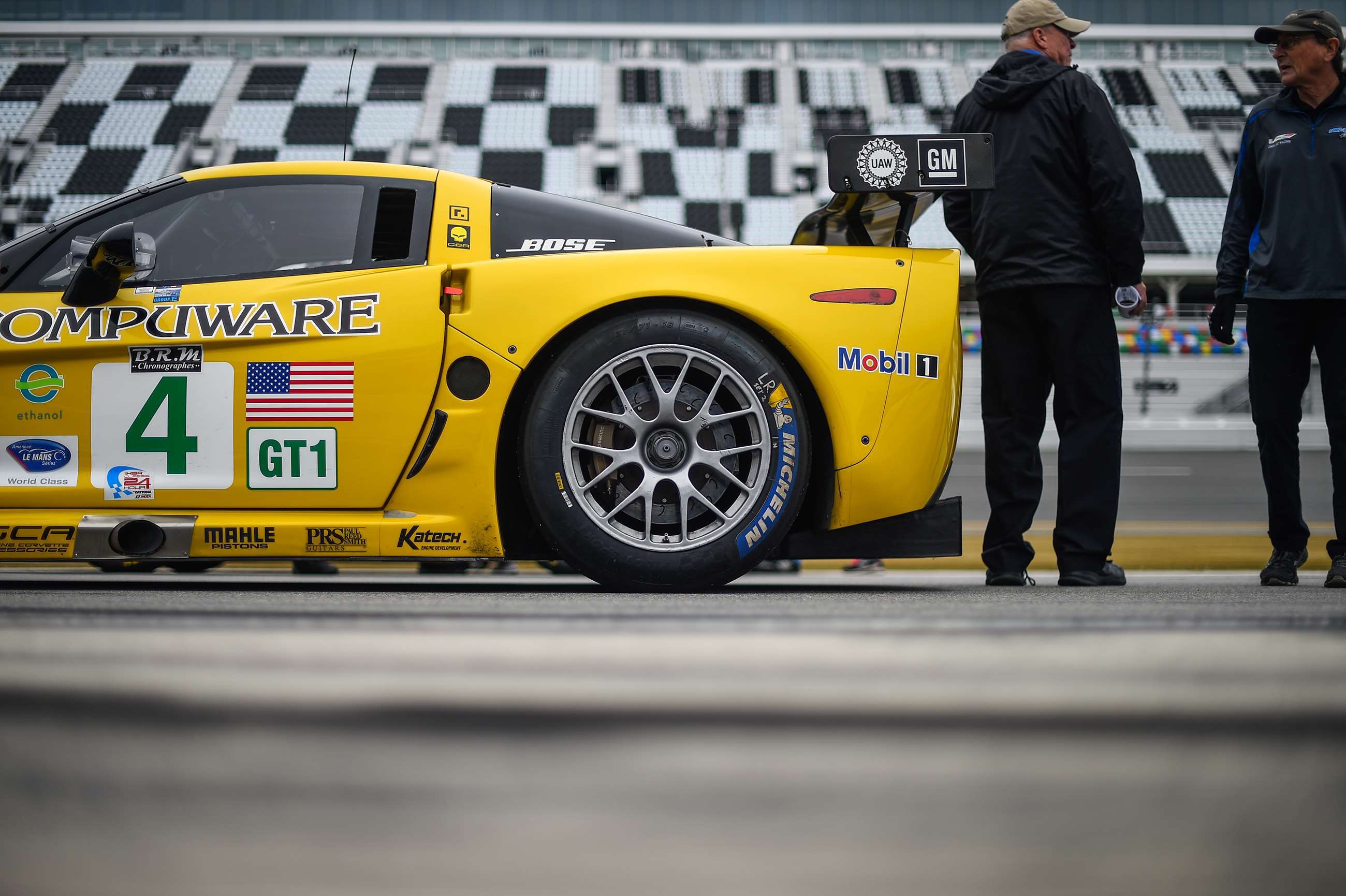 grr-november-highlights-daytona-classic-24-corvette-c6-r-pete-summers-goodwood-02122019.jpg