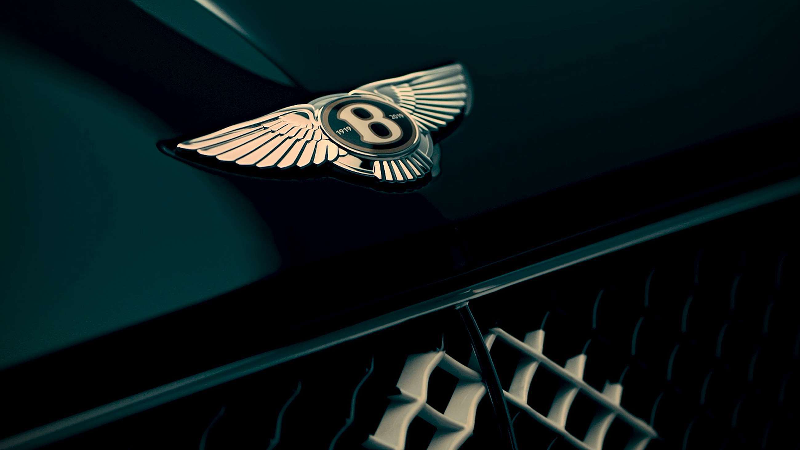 geneva-2019-preview-bentley-centenary-special-edition-goodwood-18022019.jpg