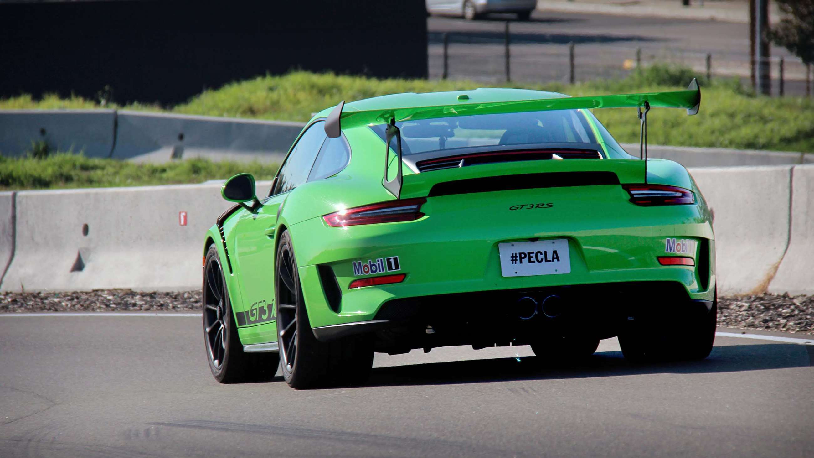 porsche-experience-centre-los-angeles-911-gt3-rs-goodwood-250220192.jpg