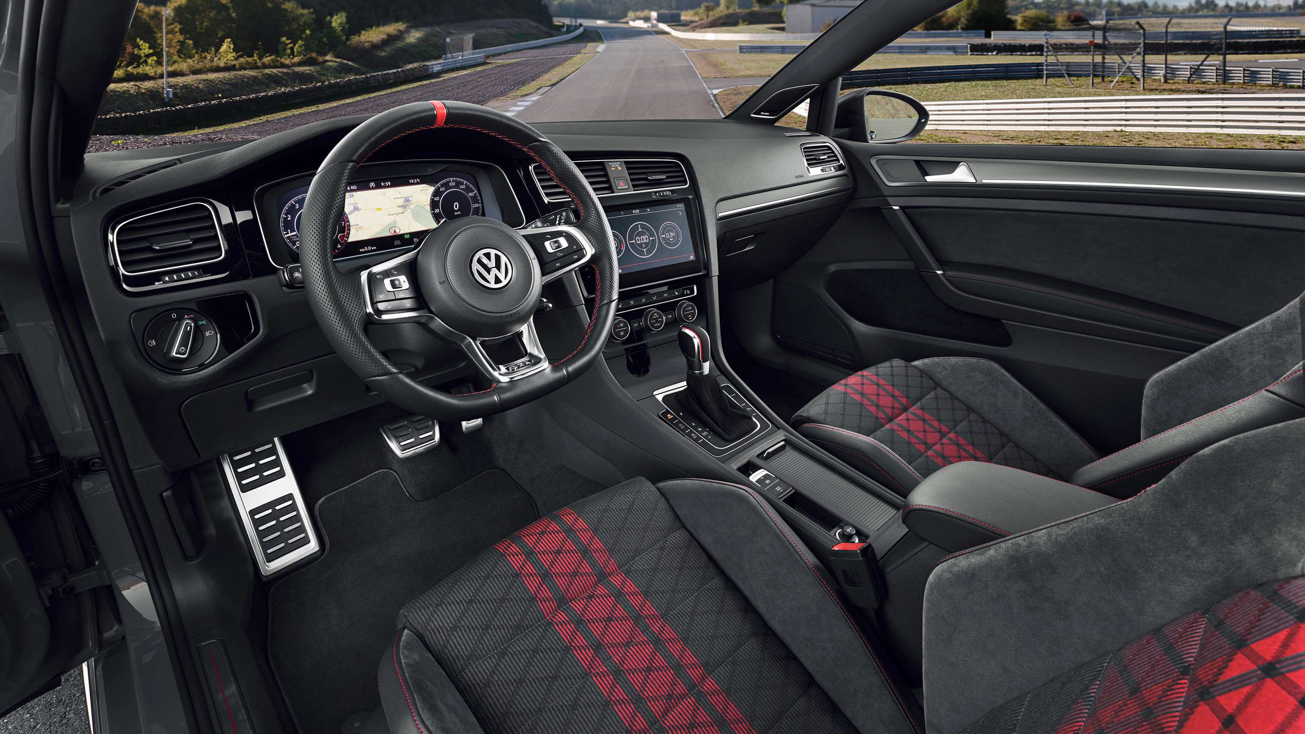 vw-golf-gti-tcr-interior-goodwood-18012019.jpg