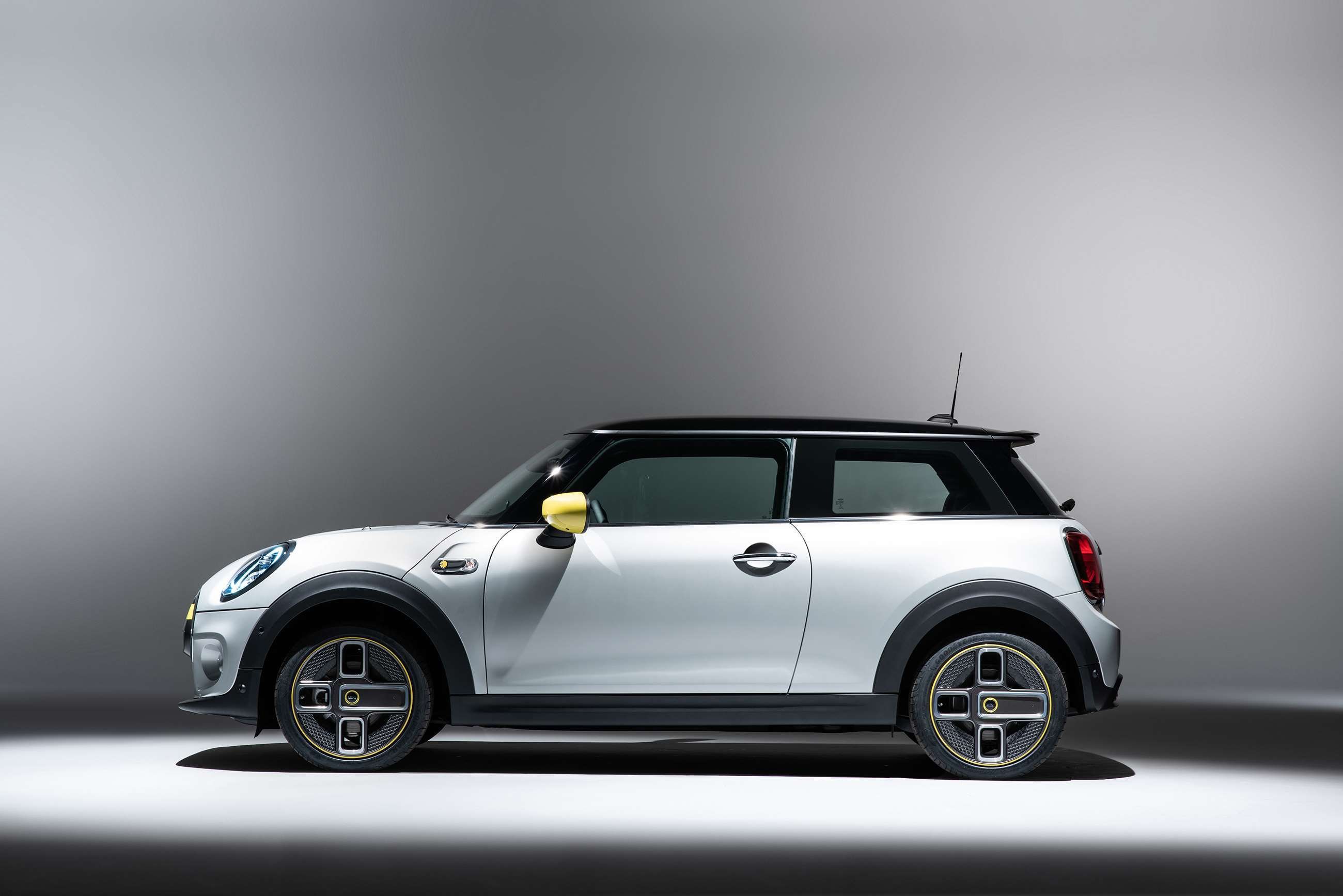 mini-electric-design-goodwood-11072019.jpg