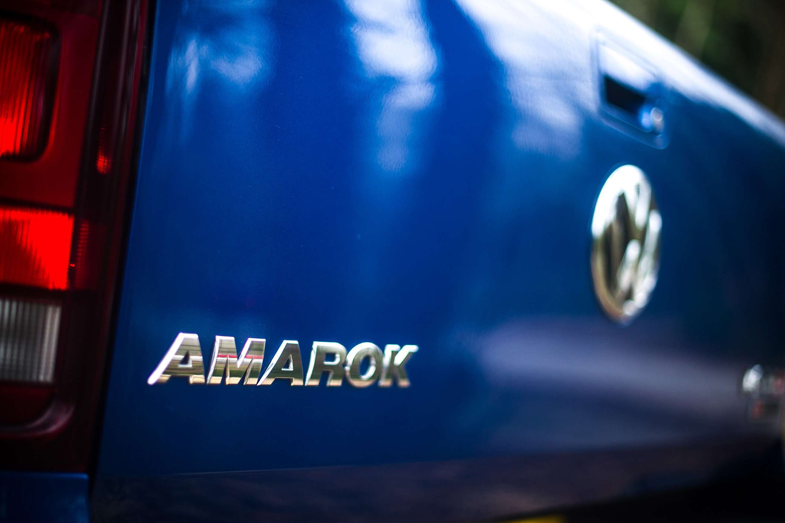 volkswagen-amarok-name-badge-goodwood-21032019.jpg