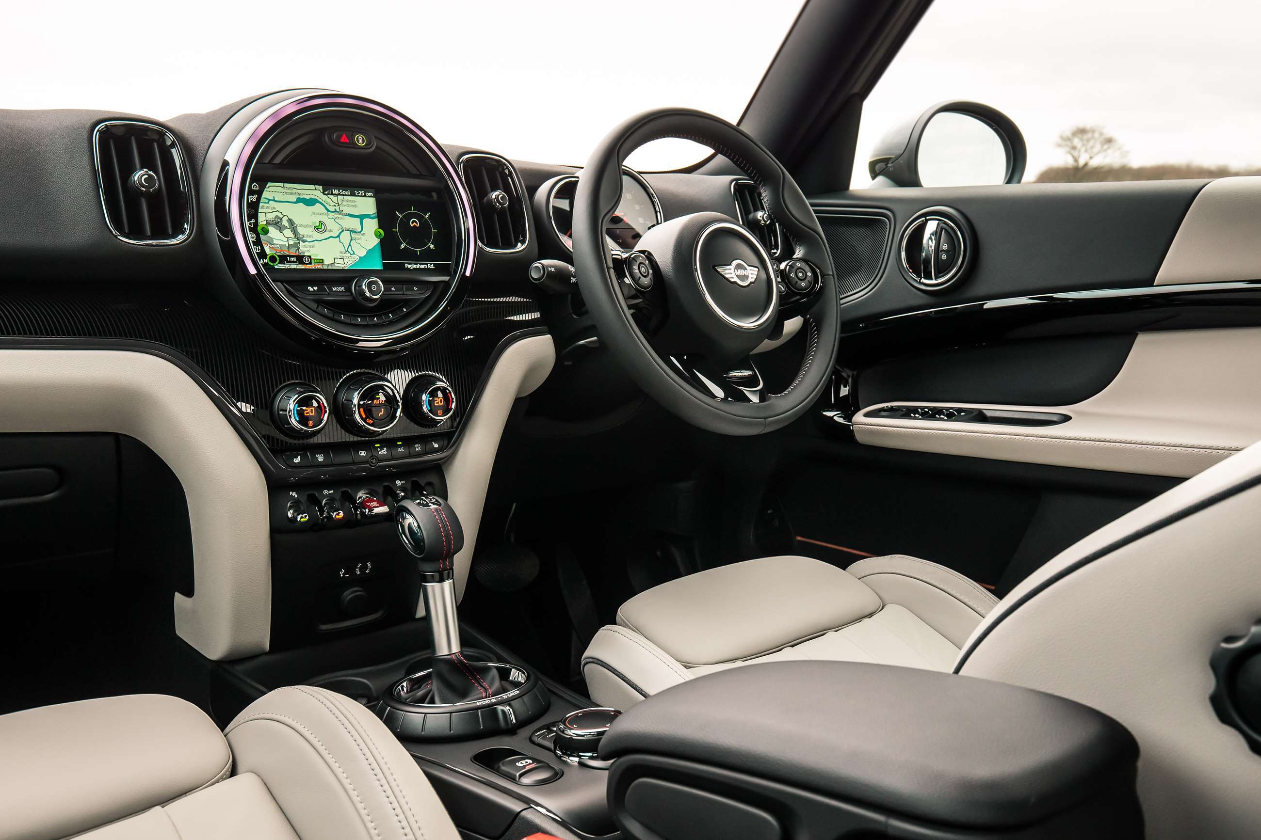 mini-interior-3d-printing-goodwood-10052019.jpg