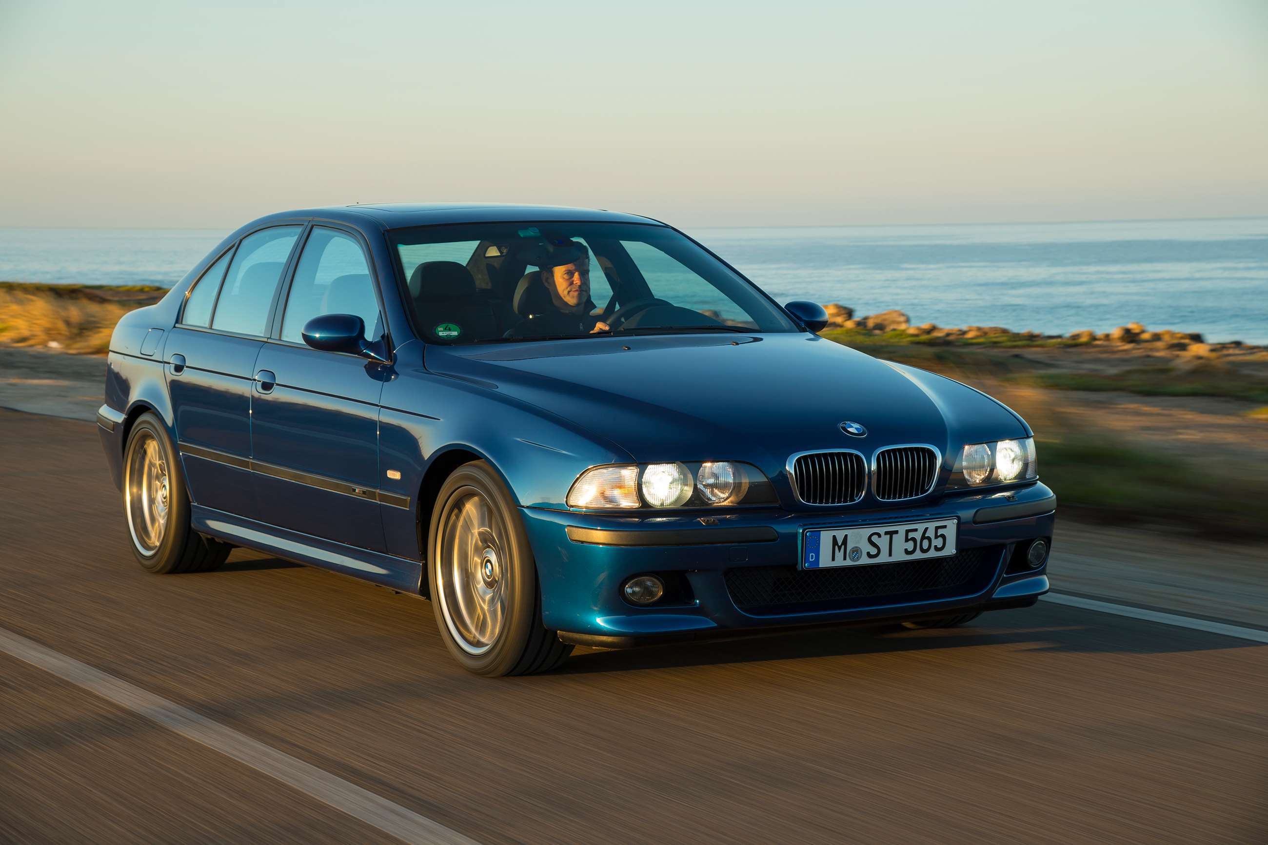 bmw-m5-e39-review-goodwood-23102019.jpg